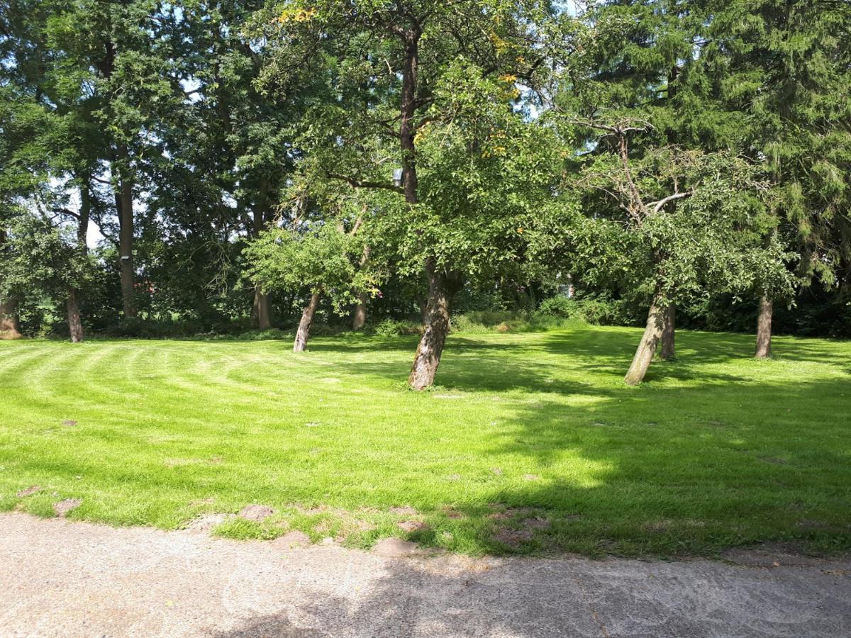 Ferienwohnung Auf Einem Gutshof ノルデンハム エクステリア 写真