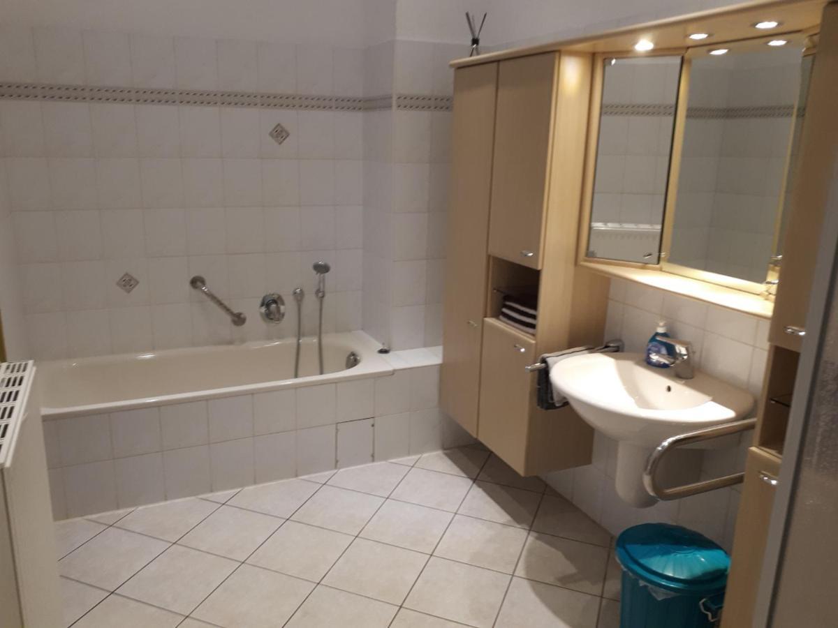 Ferienwohnung Auf Einem Gutshof ノルデンハム エクステリア 写真